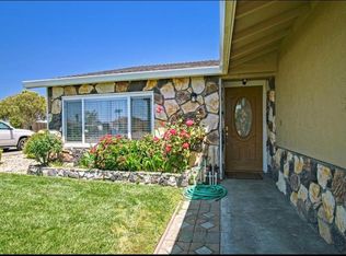 11 Verde Cir, Hollister, CA 95023
