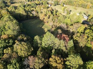 1120 Old Mount Vernon Rd, Bethpage, TN 37022