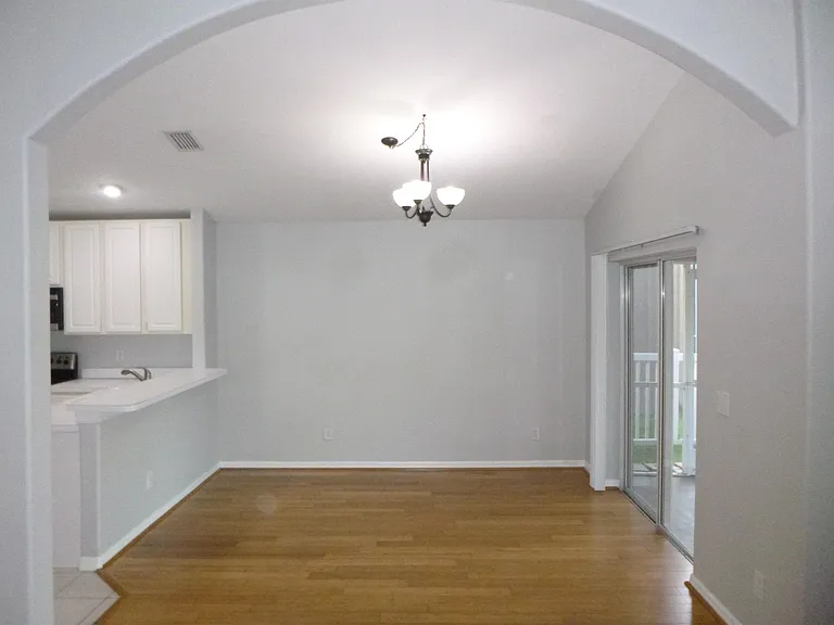19146 Cypress Green Dr — Photo 4