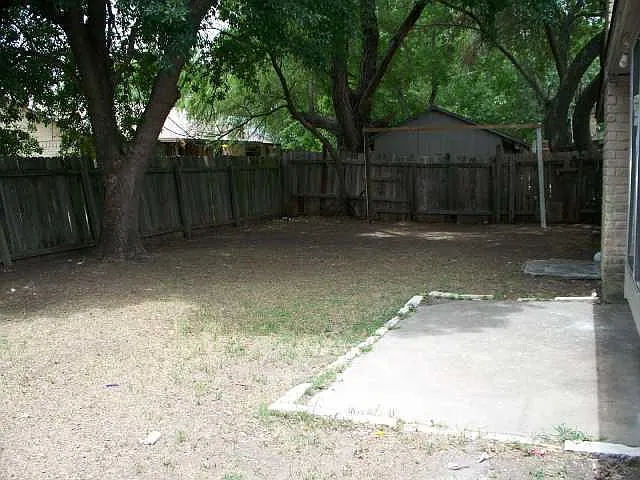 7100 Meadow Run — Photo 14