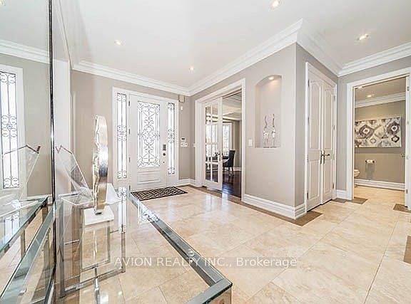 2nd image of 56 Peter St