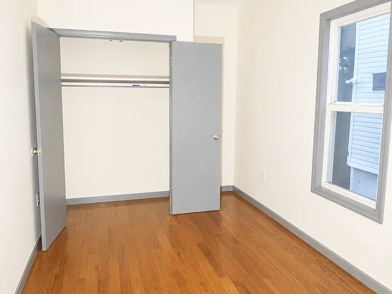 99 Alexander St #A — Photo 10