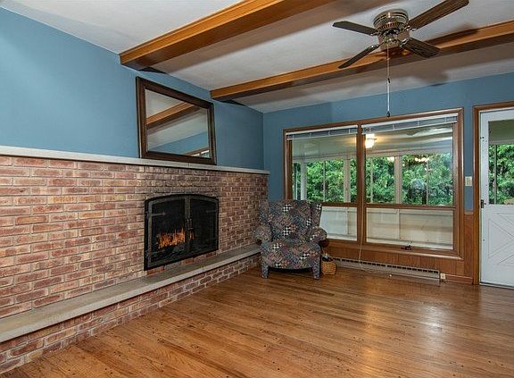 5th image of 4308 Marsh Ave