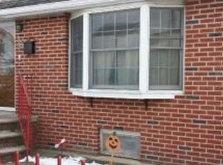 35 Gunnison Ct, Brooklyn, NY 11235