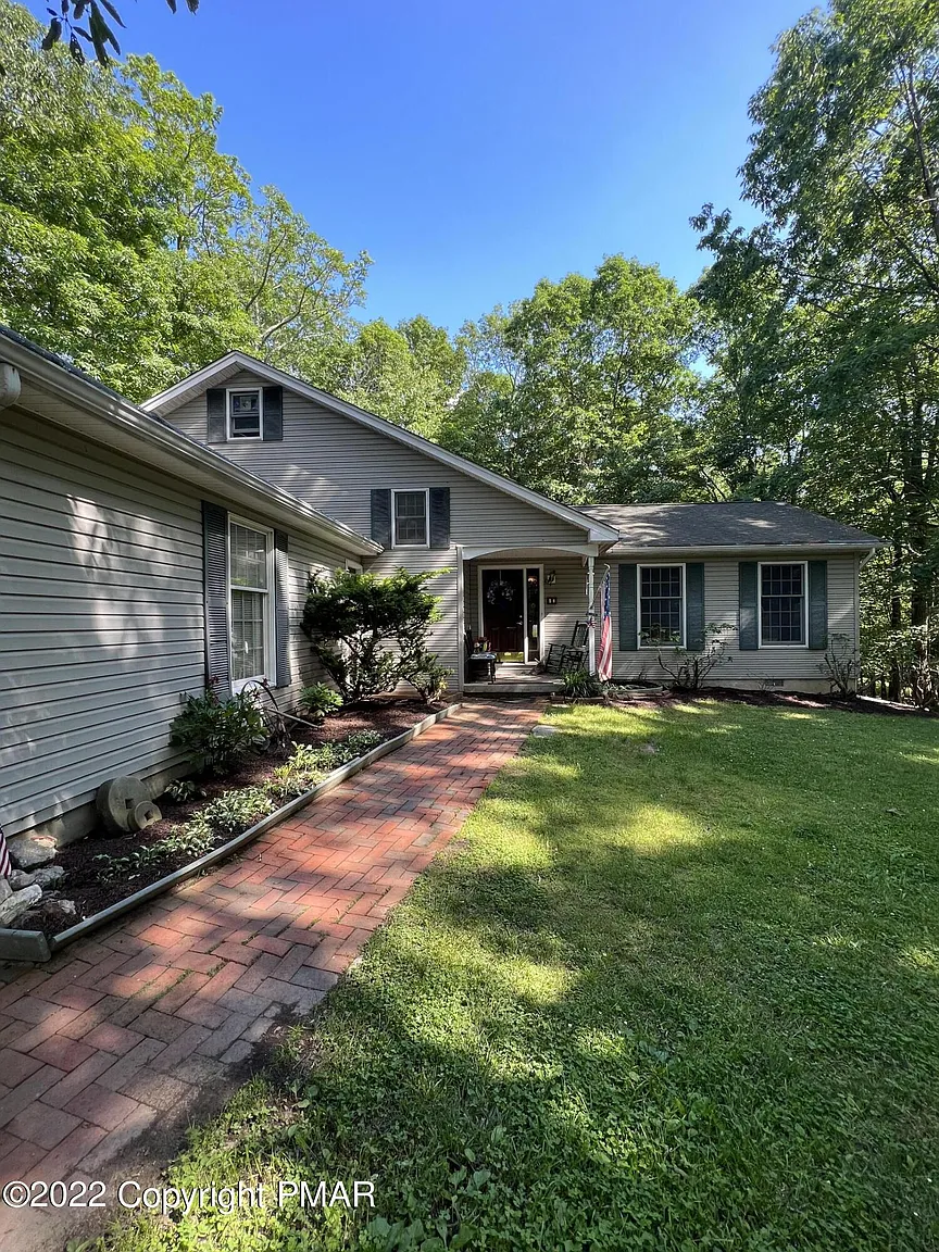 11 Ledgewood Ct photo 1
