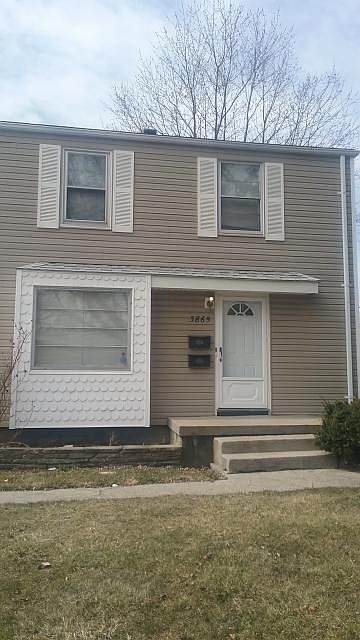 3865 Jackman, Upper Duplex
