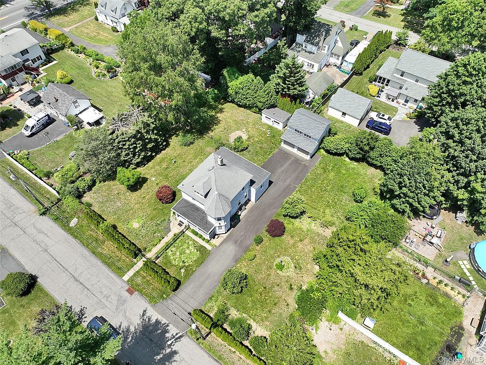 1st image of 12 Pacific Avenue