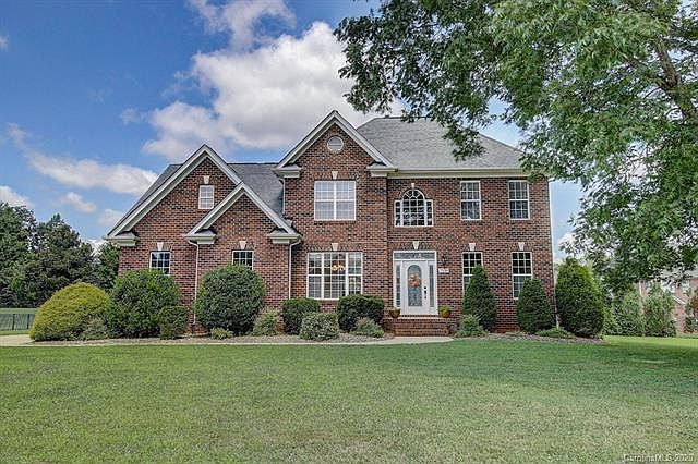 1st image of 7239 McEwen Pl