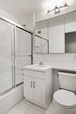 Rented by (Legacy) Elegran | media 15