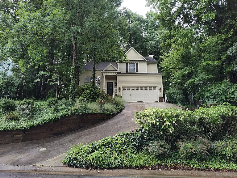 7235 Kinsmore Ln — Photo 40