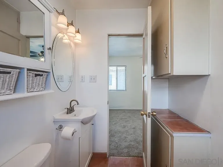 4159 Adams Ave #1/2 — Photo 18