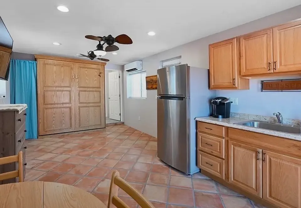 324 N Tucson Blvd