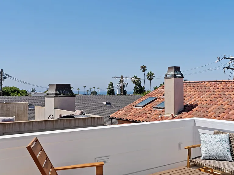 705 Goldenrod Ave — Photo 29