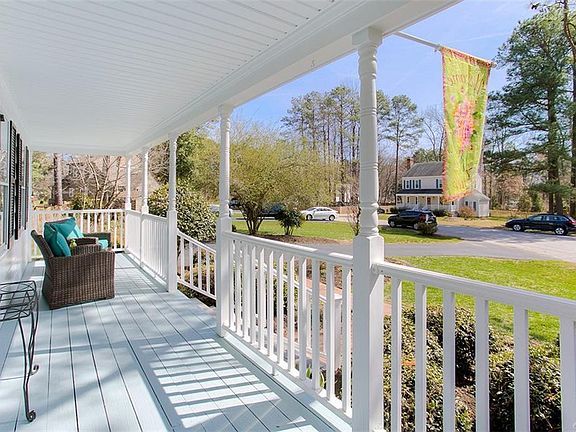 3rd image of 1604 S Red Lion Ct