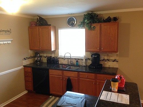 1st image of 135 Farmview Ln