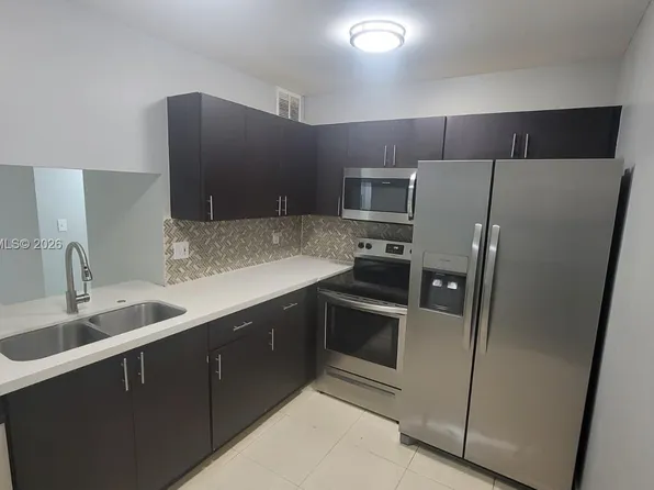 8520 SW 149th Ave APT 1008, Miami, FL 33193