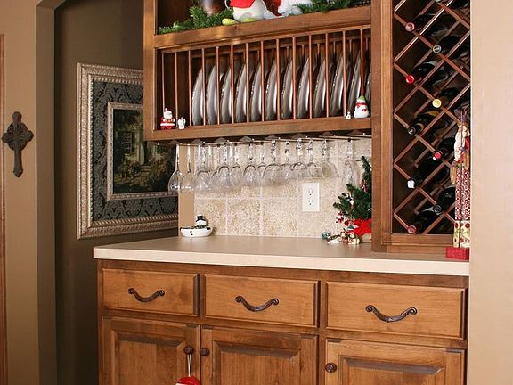 Custom Extras Everywhere!