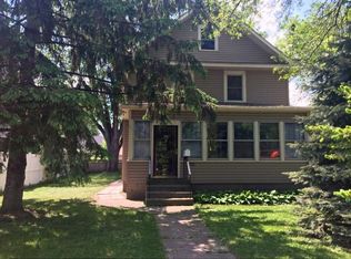 2112 Saint Anthony Ave, Saint Paul, MN 55104