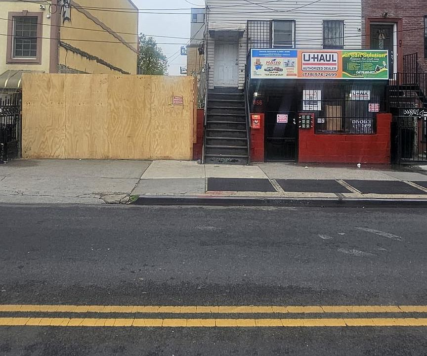 1st image of 856 Wyckoff Avenue