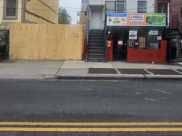 856 Wyckoff Avenue, Brooklyn, NY 11237