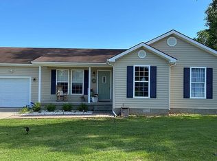 53 Gray Hawk Rd, Hustonville, KY 40437