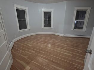 (Undisclosed Address), Worcester, MA 01605