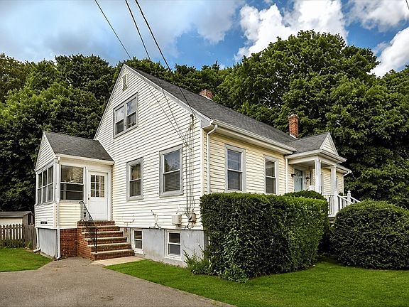 3rd image of 641 Nantasket Ave