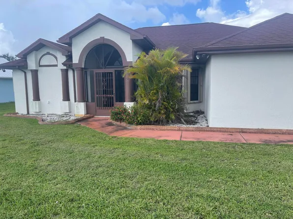 3128 SE Card Terrace N, Port St Lucie, FL 34984