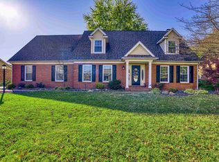 8514 Newbury Rd, Evansville, IN 47725