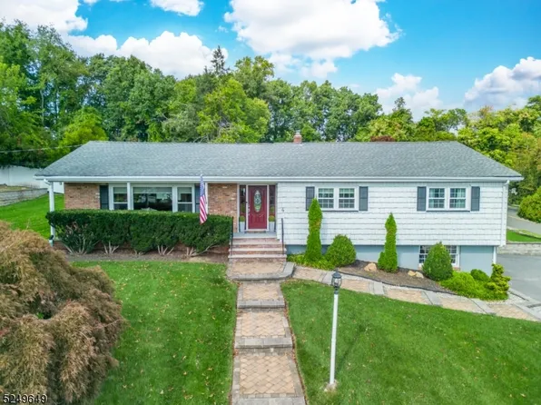 4 Grover Dr, Wayne Twp., NJ 07470