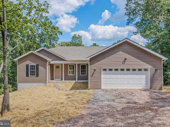 2499 Audubon Rd, Hedgesville, WV 25427