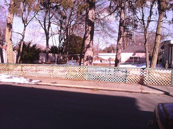 2nd image of 4 Arbor Pl APT 2
