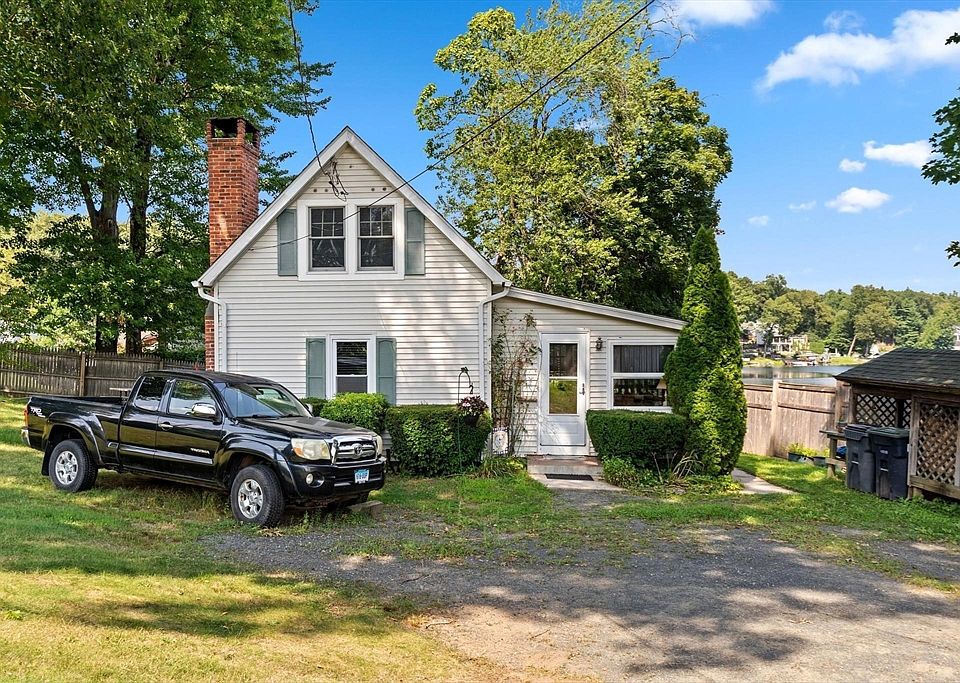 1st image of 82 Point Grove Rd
