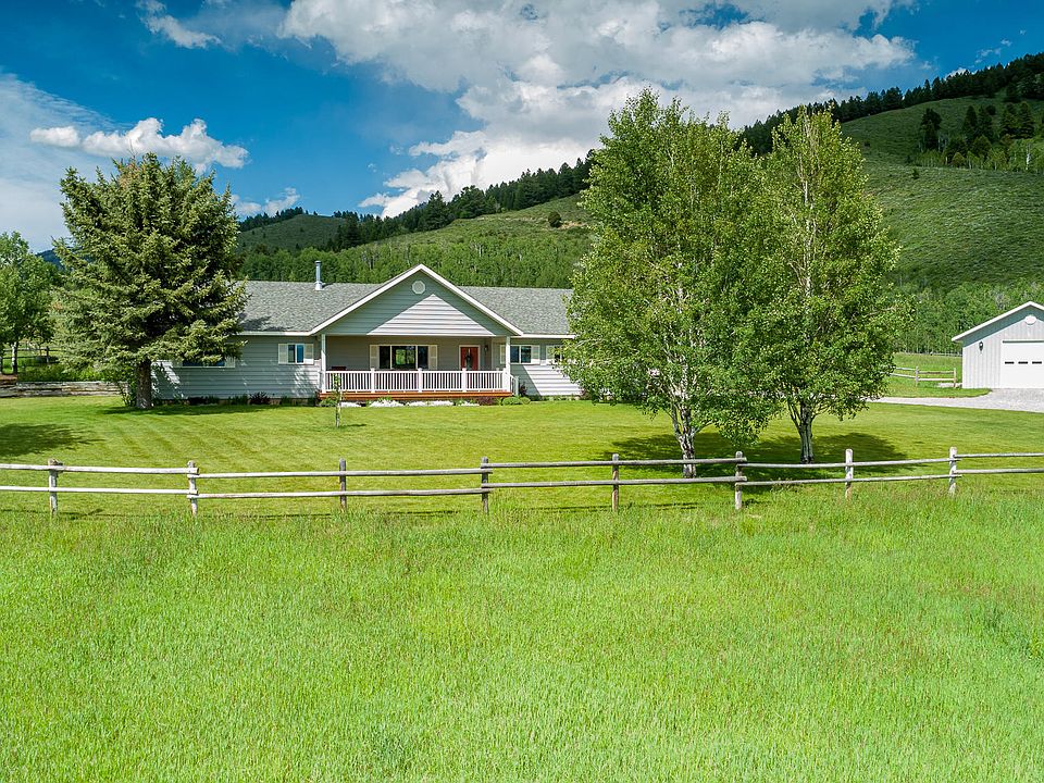1st image of 51 Buckaroo Cir