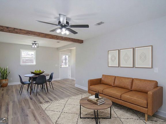 2nd image of 421 Vienna Cir