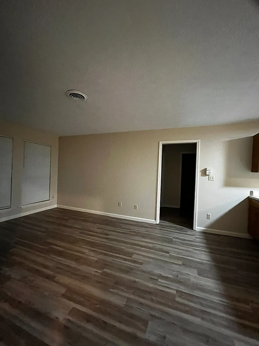Building Photo - 64 Garland Dr #3