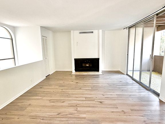 5th image of 4885 Collwood Blvd Unit B