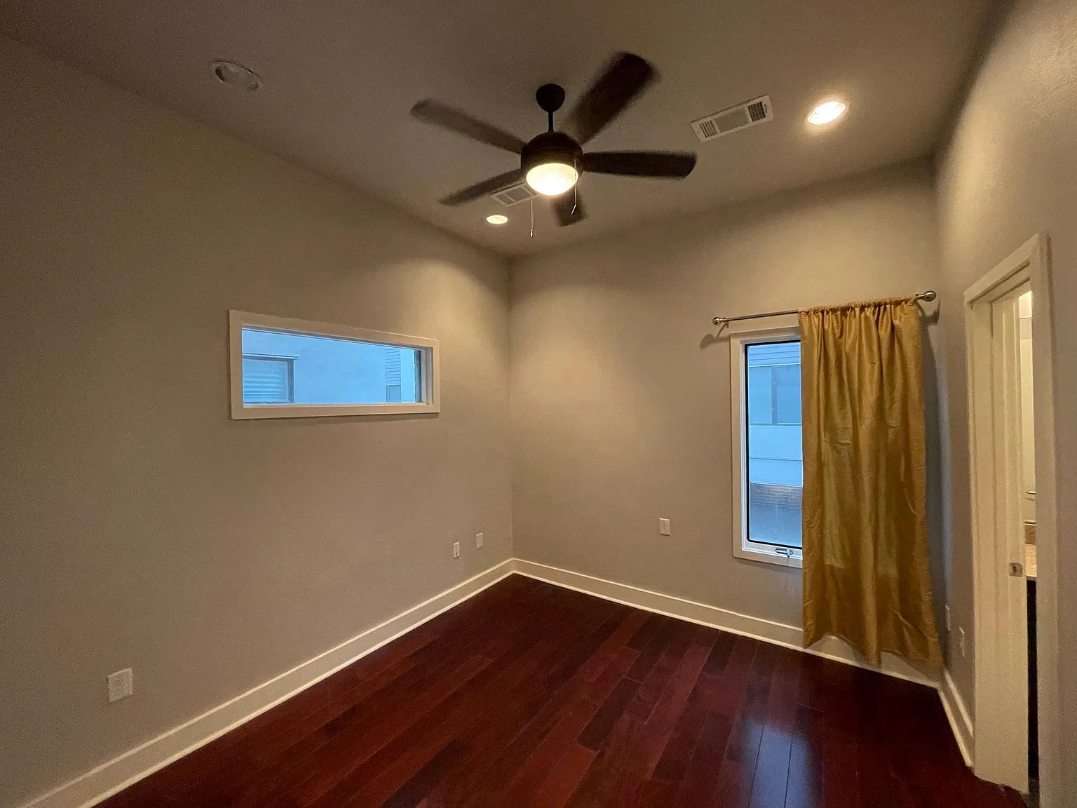 2 bed, 2.5 bath, 1457 sqft, $2,850 — Photo 1