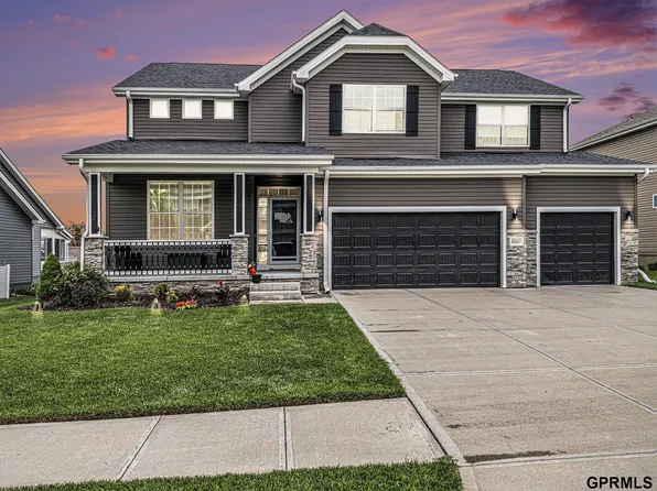 8047 N 173rd St, Bennington, NE 68007
