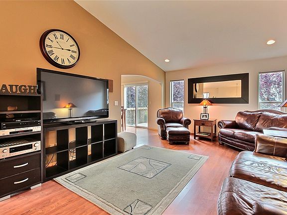 3rd image of 18301 12th Avenue Ct E