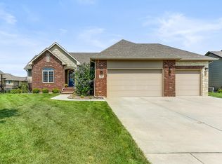 3211 N Covington St, Wichita, KS 67205