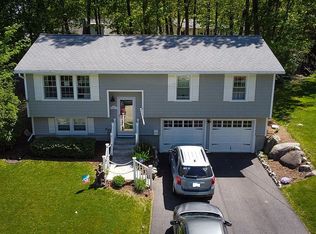 1725 Belmont St, Manchester, NH 03104