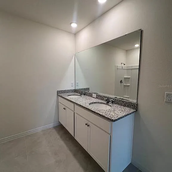 631 Park Place Blvd — Photo 13