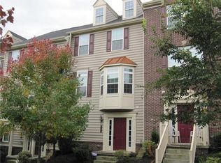 131 Lewisham Rd, Cranberry Township, PA 16066