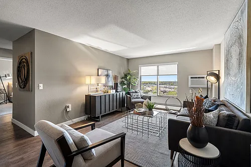 Lux Apartments Photo 1