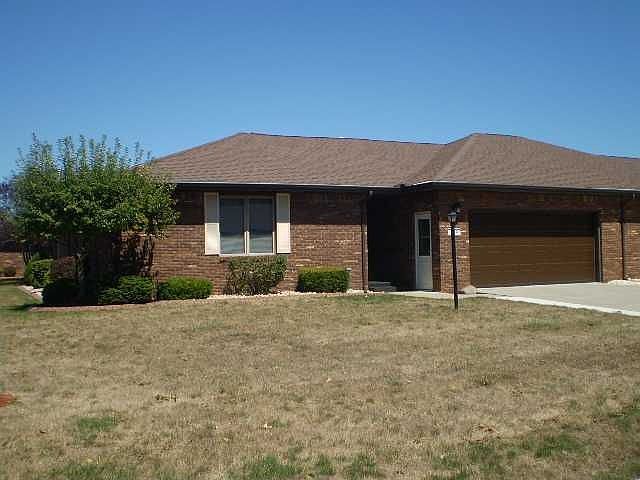 1st image of 560 Wood Cree Ct