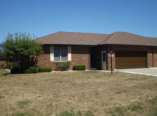 560 Wood Cree Ct, Defiance, OH