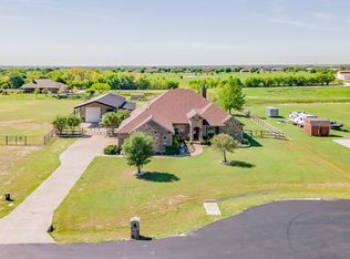 5600 Virginia Dr, Justin, TX 76247
