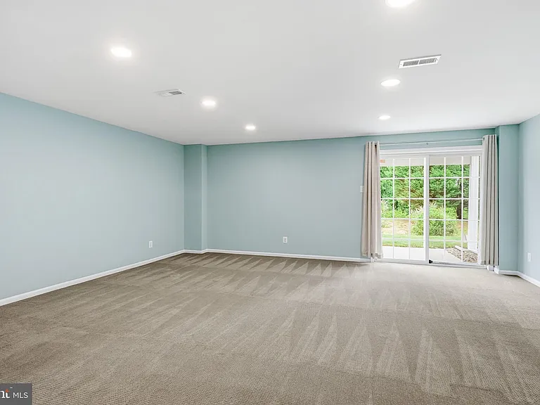 53 Overlook Dr — Photo 47