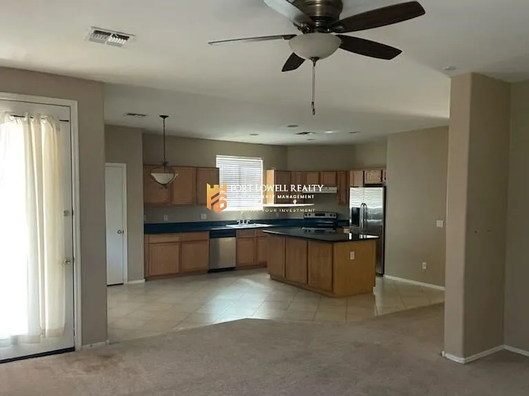 15463 W Poinsettia Dr — Photo 2